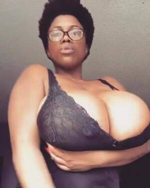 ebony mature big tits cleavage - Mindbending Teasing Cleavage | xHamster