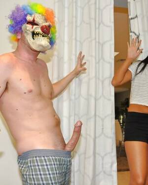 Clown Mask Porn - Amateur Asian girl Amy Parks getting fucked and jizzed on by man in clown  mask Porn Pictures, XXX Photos, Sex Images #2503658 - PICTOA