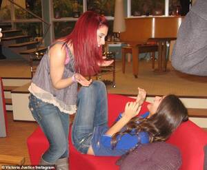 Ariana Grande Victoria Justice Elizabeth Gillies Porn - Ariana Grande celebrates 10-year anniversary of Victorious by reuniting  with Victoria Justice, more | Daily Mail Online