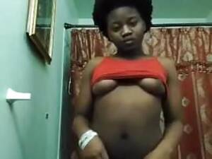 ebony nude vids - Free Ebony Nude Porn Videos (1,467) - Tubesafari.com
