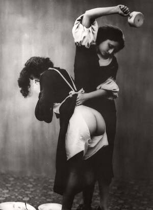 1920s Vintage Women - Vintage: Nudes/Erotica (1920s) | MONOVISIONS - Black & White Photography  Magazine