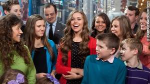 Family Porn Youth - he Duggar family visits "Extra" at their New York studios at  H&