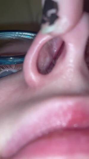 Nose Bump Porn - Inside nose - ThisVid.com