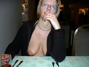mature tits restaurant - Mature wife flashes her tits at the restaurant