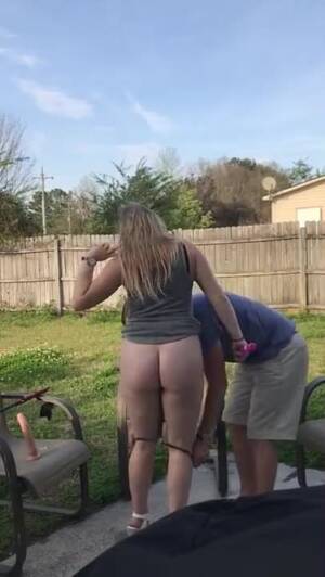 Backyard Amateur Sex - Amateur sex in their back yard | xHamster