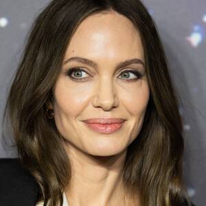 Angelina Jolie Shemale Porn - 5 Things You Didn't Know About Angelina Jolie | Vogue