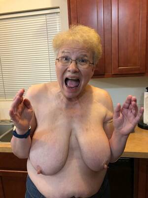 grandma boobs - Granny shows her tits - 73 photo