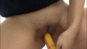 Girl Banana - Hot girl playing with a banana - Free Porn Videos - YouPorn