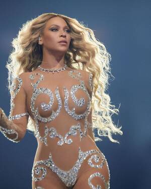 Beyonce Celebrity Porn - Beyonce showcases her incredible curves in a sparkly nude jumpsuit | HELLO!