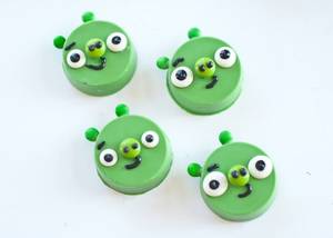 Angry Birds Nerd Porn - Angry Birds Cookies Recipe & Tutorial