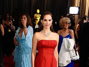 Natalie Portman Porn Bbc - Natalie Portman picks charity lipstick