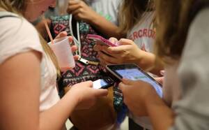 four teen nudists - Sending nudes can have dire consequences. So why are N.L. teens still doing  it? | CBC News