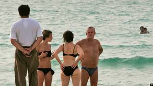 beach nude russia - Those Involved in Naked Photo Shoot in Dubai to Be Deported