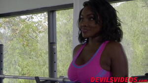 ebony trainer - Ebony princess fucks hard with her fitness instructor - XVIDEOS.COM
