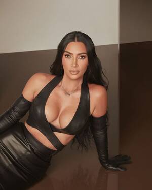 ariana grande anal fisting - Kim Kardashian's Worst Advice Ever For Women in Business | by Lauren Hall |  Medium