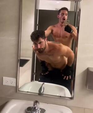 Men Bathroom Porn - Public: Hot guys in bathroom - ThisVid.com