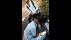 Caught Sex College - College Students Kissing Outdoor Desi Mms Sex Scandal Hindi indian sex video