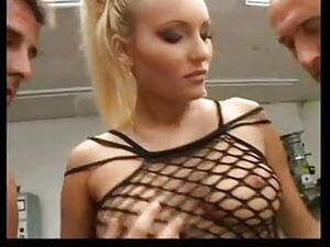 Gabriela Russian Porn - A bomb from Russia to step 3 well hung guys | xHamster