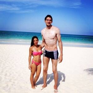 big dick nudist beach couple - Serbian Basketball player, Boban MarjanoviÄ‡, with his wife : r/pics