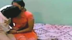 Indian Mms Hidden Sex Scandal Netcafe Videos From - Hidden cam sex scandal of Patna bhabhi with neighbor