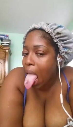 Bbw Tongue Porn - THICK N LONG TONGUE WITH A TONGUE-RING | xHamster