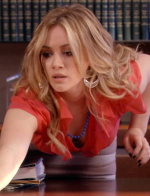 hilary duff upskirt pantyhose - Pussy licking while face sitting ...