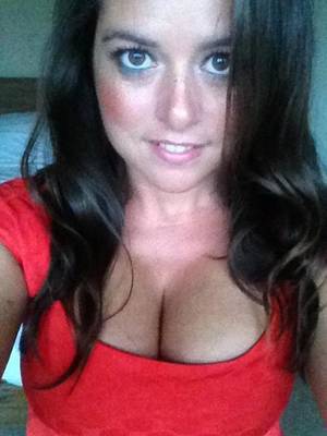 Brexit Britain Porn - 'Selfie Queen' Karen Danczuk has taken to Twitter to slag off the McCanns