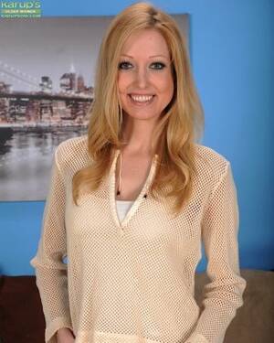 Blonde Tits Jeans - Blonde babe Elle Kenelle revealing big MILF tits in denim blue jeans Porn  Pictures, XXX Photos, Sex Images #2552738 - PICTOA