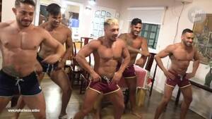 Gay Tv - Workout on gay reality tv show - Free Porn Videos - YouPornGay