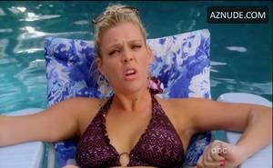 cougar town tv porn cartoons - BUSY PHILIPPS in COUGAR TOWN (2009-2015)