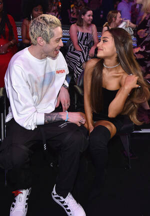 Ariana Grande Has A Pussy - Pete Davidson Apparently Just Said Some Pretty Explicit Things About His  Penis And Ariana Grande