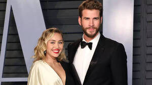Miley Cyrus Has Had Sex - Miley Cyrus reveals intimate details about her relationships, says she lied  to ex-husband Liam Hemsworth about her virginity | English Movie News -  Times of India