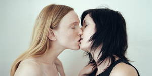 Funny Lesbian Kiss - Lesbian Stereotypes: The Worst (And Most Hilarious) Ideas Many Have About  The Community