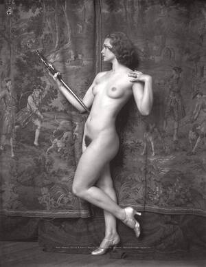 19th Century French Women - Nude French Women - 70 photos