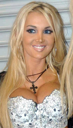 Hbo Porn Stars Xxx - Devon (actress) - Wikipedia