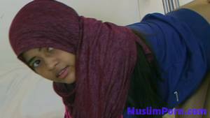 Muslim Jakarta Girls Porn - new girl on the stripper pole