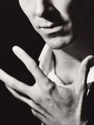 hand people - @leisajh some Benedict hand porn for you.