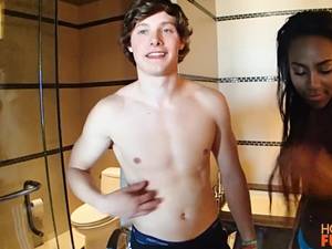 african fuck s - White Boy Fucks His First African Princess - Free Porn Videos - YouPorn