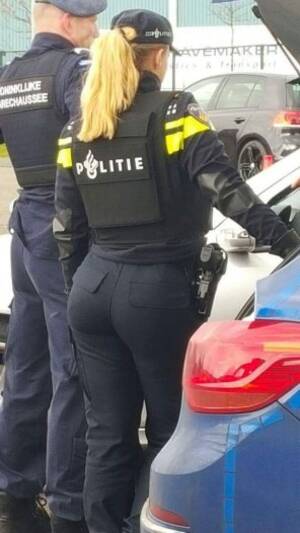 Amateur Police Porn - Police ass Foto Porno - EPORNER