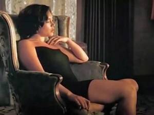 Emily Blunt Porn Feet - Oppenheimer: Moviegoers shocked as Florence Pugh gets covered in black  dress during intimate scene | Filmfare.com