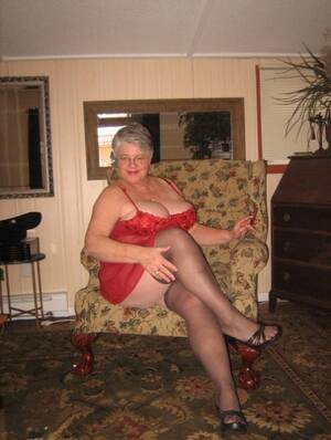 Girdle Goddess Porn - Girdle Goddess Porn Pics & Naked Photos - PornPics.com