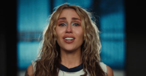 miley cyrus sex tape lesbian - Miley Cyrus Drops Music Video for Single 'Used to Be Young'