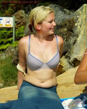 amateur beach strip - Six amateur teen babes strip off and swim naked at the beach Porn Pictures,  XXX Photos, Sex Images #3041765 - PICTOA