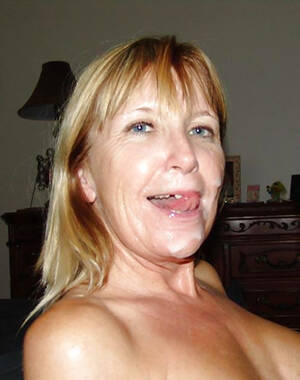 homemade mature facial porn - Gorgeous mature homemade facial pics - MatureHomemadePorn.com