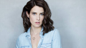 Cobie Smulders Porn Pornhub - Cobie Smulders Opens Up About Embracing Her Body, Cancer Scars and All |  kare11.com