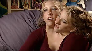 Conjoined Twins Sex Porn - See What Famous Conjoined Twins Abby and Brittany Hensel Are up to Now