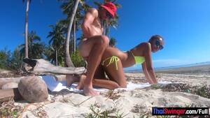 big ass beach sex - Porn Video - Beach sex in public with big ass Thai girlfriend who has an  amazing big ass