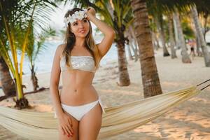 candid nude beach hawaii - Page 3 | 81,000+ Summer Beach Bikini Pictures