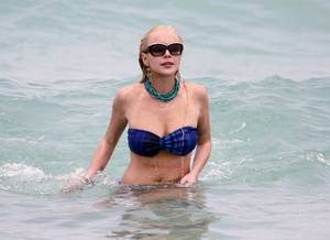 naked lindsay lohan miami beach - Lindsay Lohan Blue Bikini Boob-Slip Candid Photos From Miami | XXX Porn Gifs