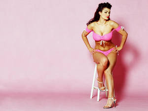 Aria Giovanni Porn Morphed - One more, the previous ones were a bit blurry .